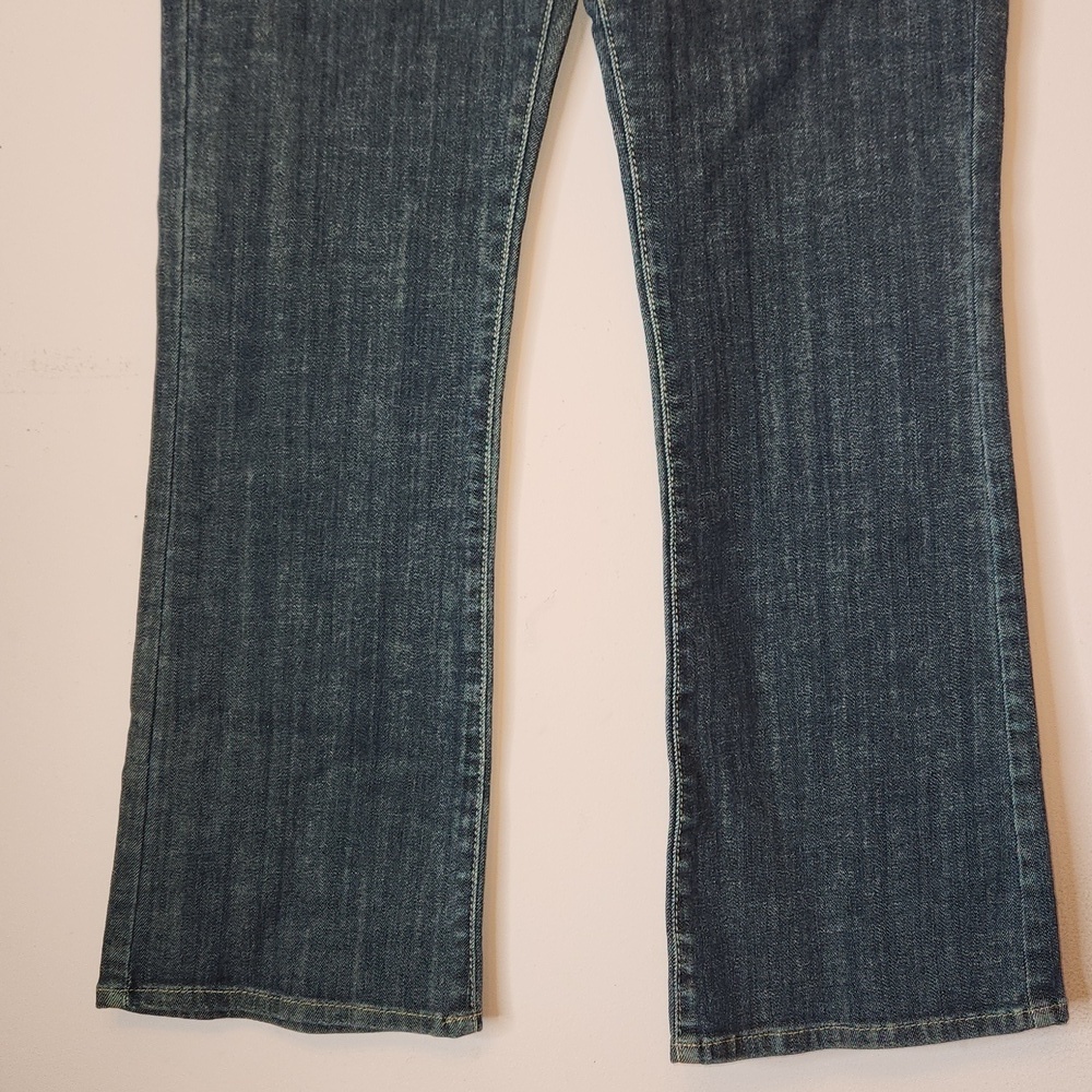 Lee Women's  Midrise Blue Jeans, size 8S - Picture 3 of 13